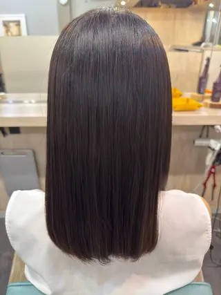 ミディアム 吉野 可林のヘアスタイル
