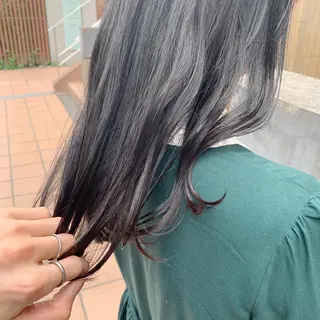 セミロング カラー パーマ ヘアアレンジ 松田 亮葉のヘアスタイル