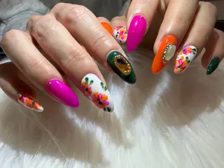 ネイル 前田 萌のネイルデザイン