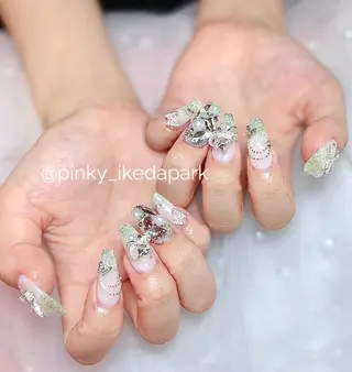 ネイル ピンキー 池田公園店のネイルデザイン