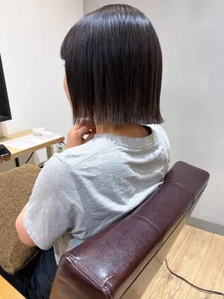 ショート カラー 地毛風ストレート ミニボブ🌷江梨🍎のヘアスタイル
