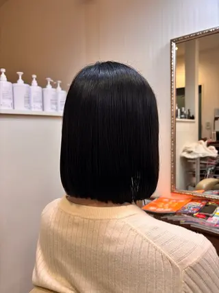 ミディアム 山田 愛のヘアスタイル
