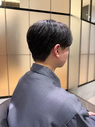メンズ 須藤　優真 切りっぱなしボブのヘアスタイル