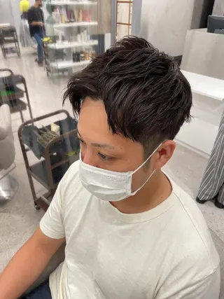 メンズ 京都河原町 メンズパーマ助川龍哉のヘアスタイル