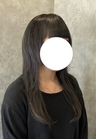 ロング カラー 本多 奏音のヘアスタイル