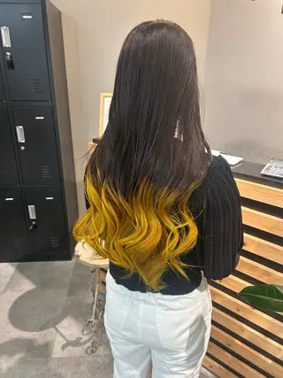 ミディアム カラー ウルフカット レイヤーカット上柿のヘアスタイル