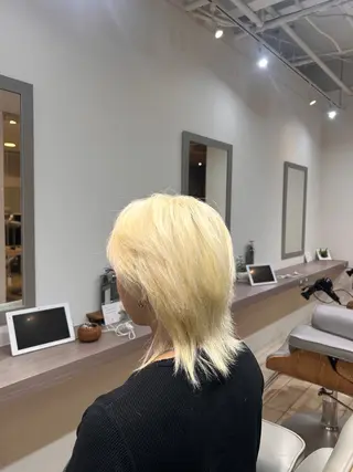 メンズ ✨ブリーチ　ハイトー ン✨Shotaのヘアスタイル
