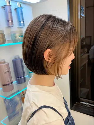 ショート ツヤ感カラー 🩵かりんのヘアスタイル
