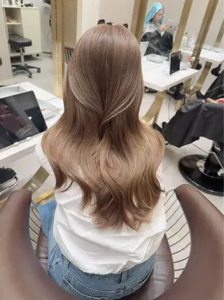 セミロング カラー レイヤーダブルカラー KYONのヘアスタイル