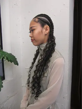 ロング ヘアアレンジ コーンロウ／ブレイズ SYUのヘアスタイル