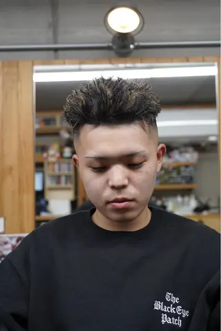 パーマ メンズ 関 晃哉のヘアスタイル