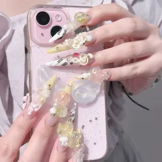 ネイル 🎀Aura. Yurachanのネイルデザイン