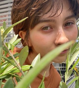 ショート カラー 白土 さくらのヘアスタイル