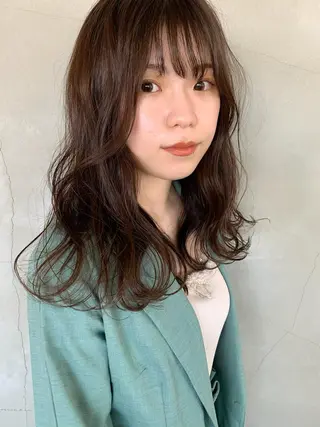 ロング カラー 榑松 恵里のヘアスタイル