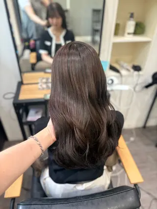 ロング カラー nijika/ 艶カラー🫧のヘアスタイル