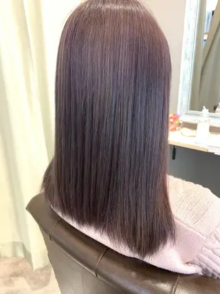 セミロング カラー i'll 未空のヘアスタイル