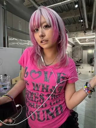 カラー め るのヘアスタイル