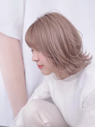 ミディアム 安藤 沙妃のヘアスタイル