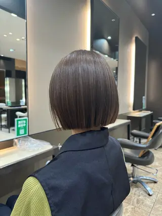 ミディアム グラングリーン大阪 savoirサキモトのヘアスタイル