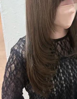 セミロング カラー Hikari／暖色／ ブラウンカラー🤍のヘアスタイル