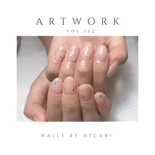 ショート カラー ネイル マツエク・マツパ illum hicariのネイルデザイン