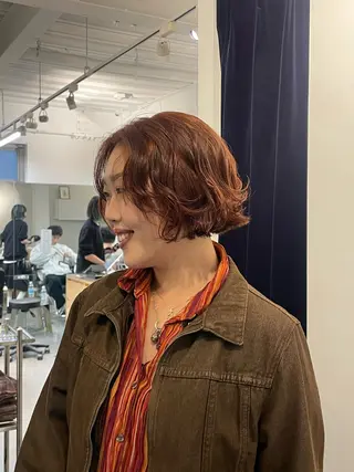 ショート カラー 佐伯 和佳のヘアスタイル