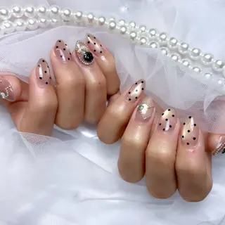 ネイル Akiho🍒 堺筋本町/心斎橋のネイルデザイン