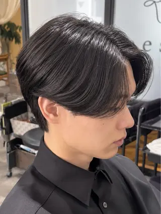 ショート メンズ est-r. Shionのヘアスタイル