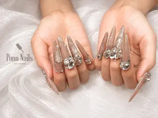 ネイル Pono  Nailsのネイルデザイン