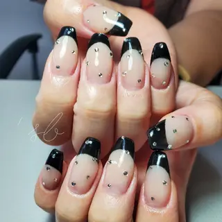 ネイル nailroom sb𓈒𓂂𓏸のネイルデザイン