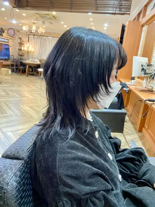 ミディアム カラー 再現性◎✨艶髪🔆 川﨑友稀のヘアスタイル