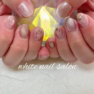 ネイル white nail salonのネイルデザイン