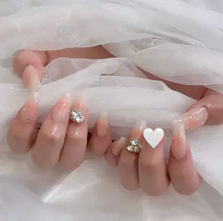 ネイル SALON ELVI.のネイルデザイン