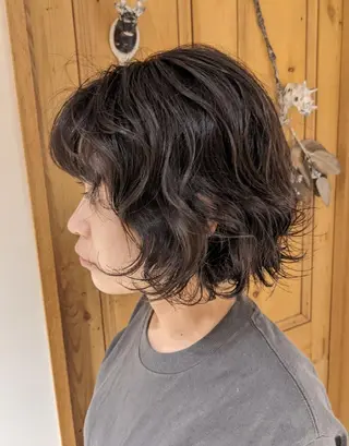 ショート パーマ マエハラ ナナのヘアスタイル