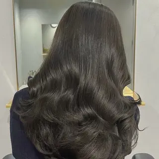 ロング カラー akane/オリーブ /ボブパーマのヘアスタイル