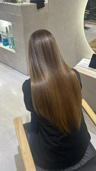ロング Zina天神🌻 Honokaのヘアスタイル