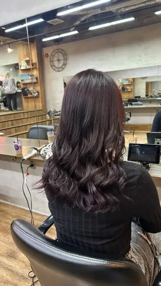 ロング 神田 姫奈|郡山 |レイヤーカットのヘアスタイル