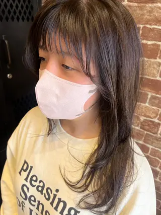 ミディアム カラー パーマ ヘアアレンジ メンズ キッズ ネイル マツエク・マツパ アイブロウ 久木原 ゆりのヘアスタイル