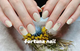 ネイル Nail •Head スパFortunaのネイルデザイン