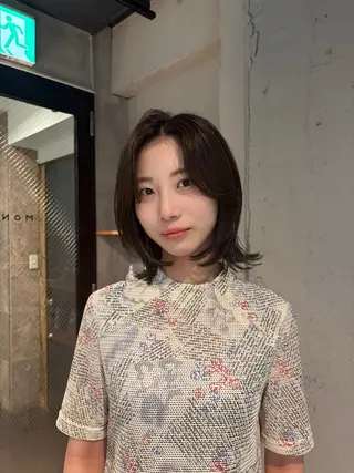 ミディアム 透明感・美髪 monsoワニベユナのヘアスタイル