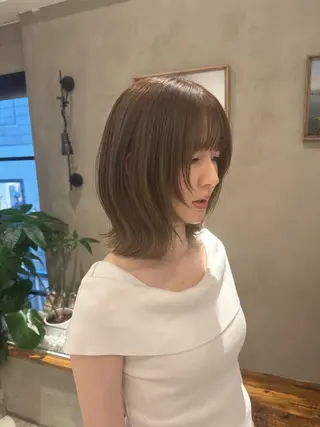 セミロング 新宿/顔周りカット +レイヤー=しずく♩のヘアスタイル