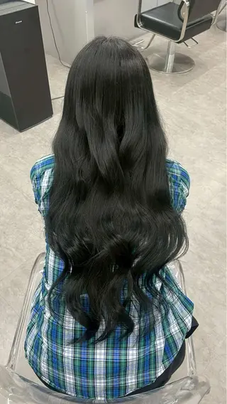 ロング カラー 東頭 さくらのヘアスタイル