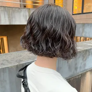ショート カラー パーマ ヘアアレンジ 松田 亮葉のヘアスタイル
