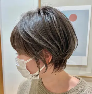 ショート ARMONY秋山輝也 コテ巻き風パーマ特化のヘアスタイル