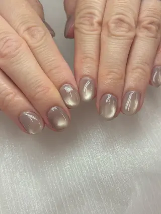ミディアム aoz asukaのネイルデザイン