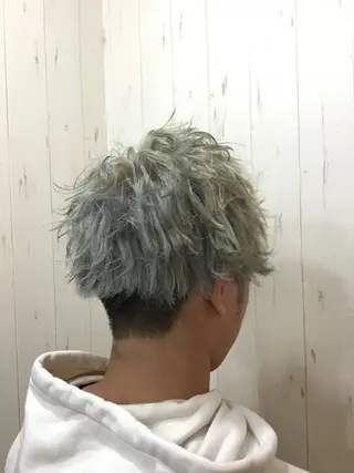 ショート 酸性ストレート/艶髪 ブリーチ/AIRIのヘアスタイル