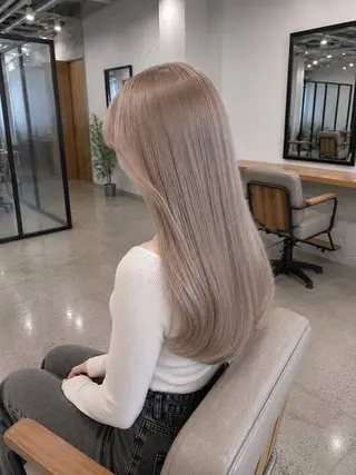 ミディアム サニーサイド大名 ダブルカラー髪質改善のヘアスタイル