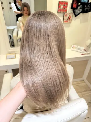 カラー たなかあいり クロスパーマのヘアスタイル