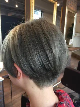 ショート カラー 美髪・艶髪特化美容師 RYOJIのヘアスタイル