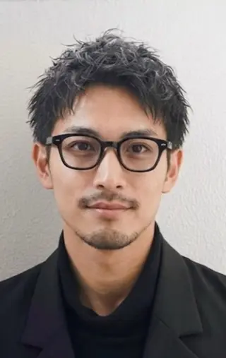 ショート パーマ メンズ 岡本 七星のヘアスタイル